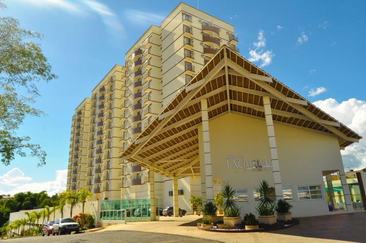 Diroma Exclusive - Piscinas Termais 24 Horas, Sauna, Copa Da Mamae, Limpeza Diaria, Estacionamento Gratis! Caldas Novas Bagian luar foto