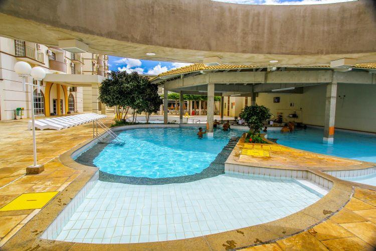 Diroma Exclusive - Piscinas Termais 24 Horas, Sauna, Copa Da Mamae, Limpeza Diaria, Estacionamento Gratis! Caldas Novas Bagian luar foto