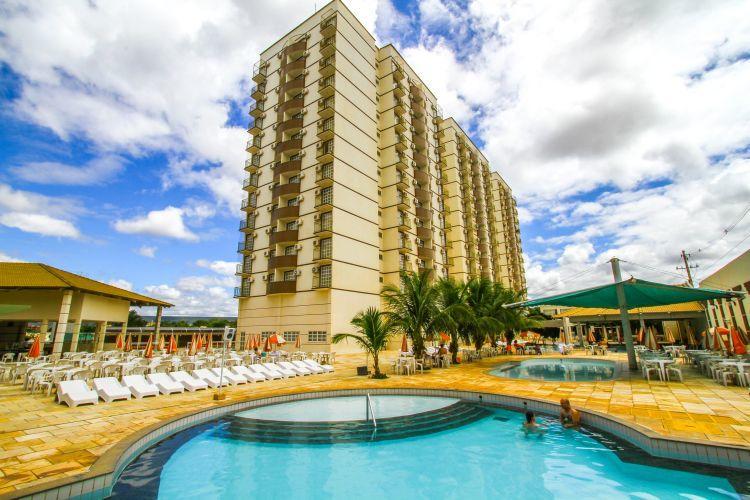 Diroma Exclusive - Piscinas Termais 24 Horas, Sauna, Copa Da Mamae, Limpeza Diaria, Estacionamento Gratis! Caldas Novas Bagian luar foto
